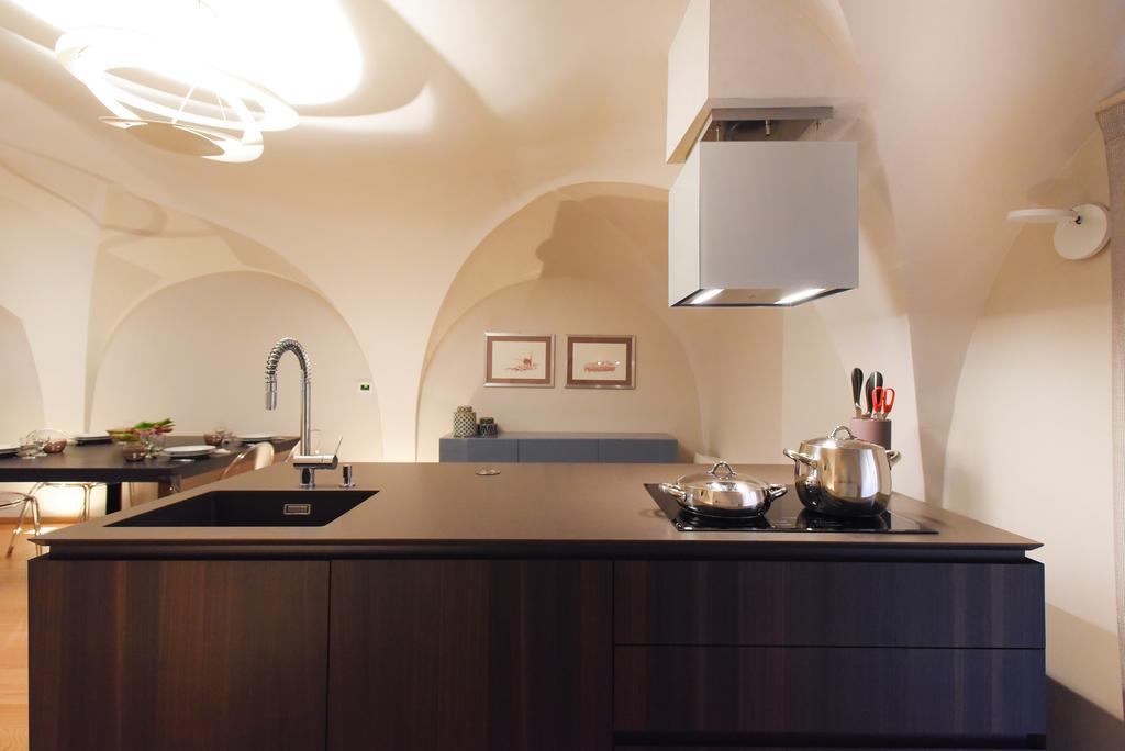 Flatinbo Apartments - Santo Stefano Bologna Luaran gambar