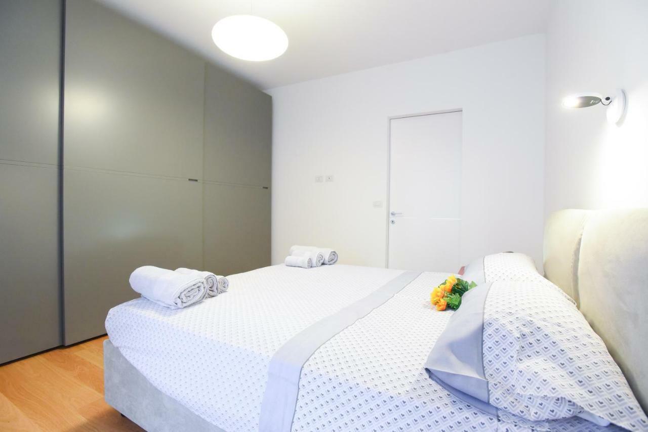 Flatinbo Apartments - Santo Stefano Bologna Luaran gambar
